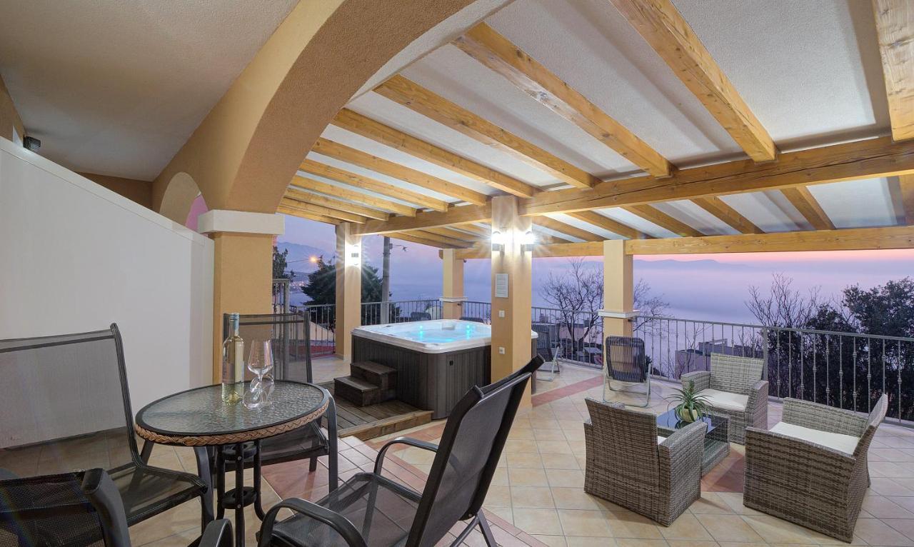 Apartments Lucia Senj 1 Exterior photo